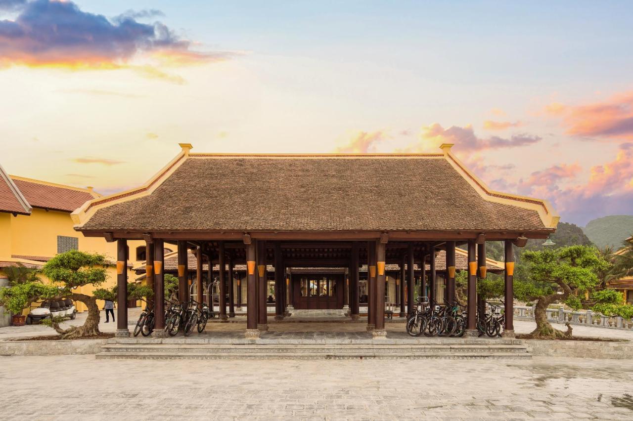 Emeralda Resort Tam Coc Ніньбінь Екстер'єр фото
